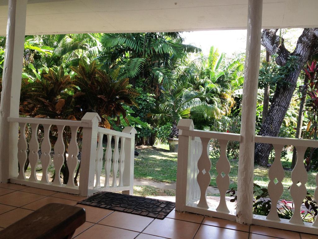 Beau Vallon Bungalows Exterior foto